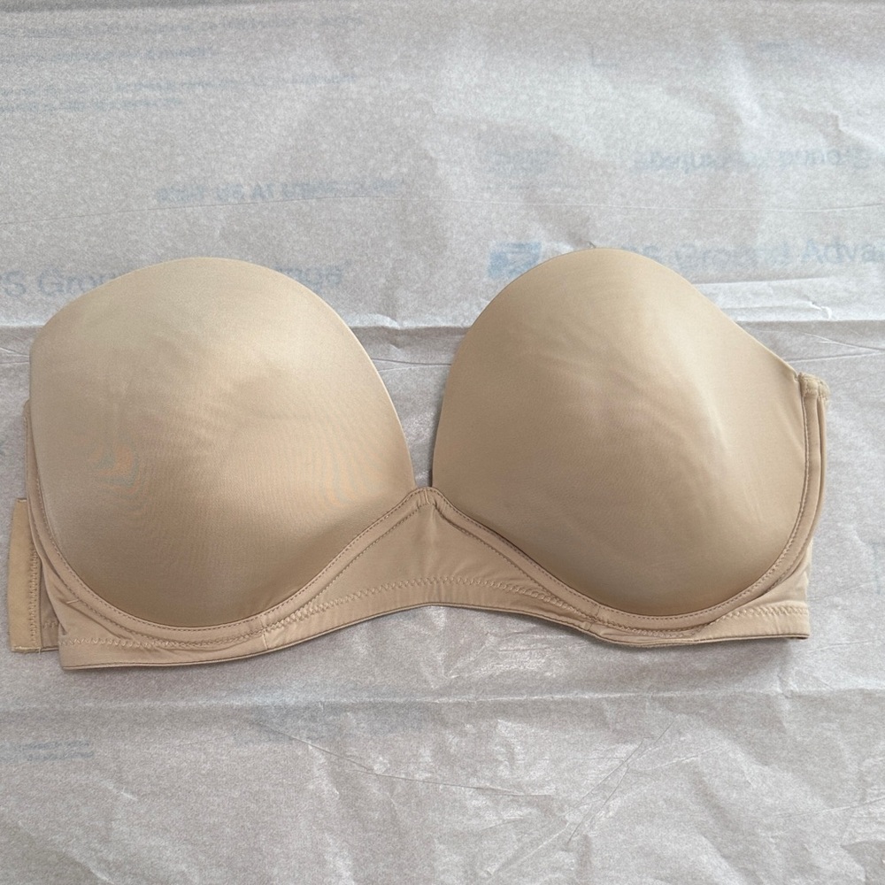 Motherhood Maternity Strapless Nude/Beige Smooth T-Shirt Bra